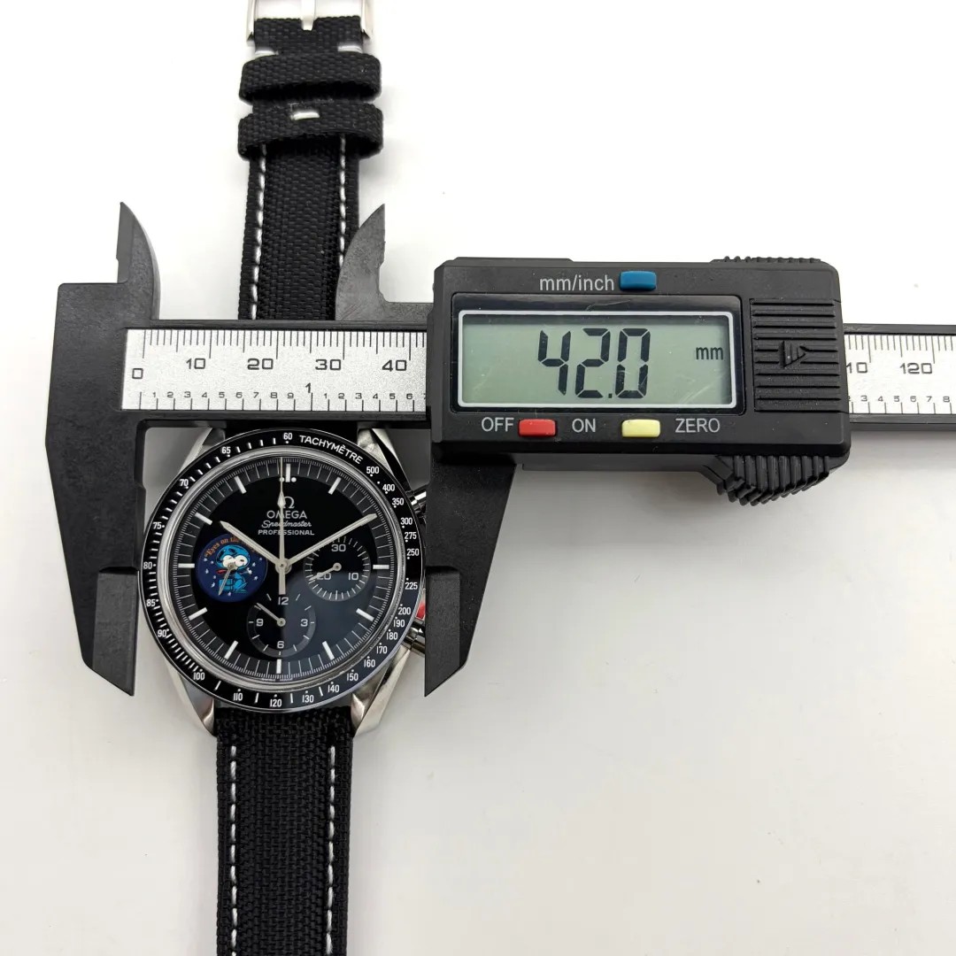 Omega Speedmaster Snoopy Award 42mm Manual Chronograph Watch Black Nylon Strap